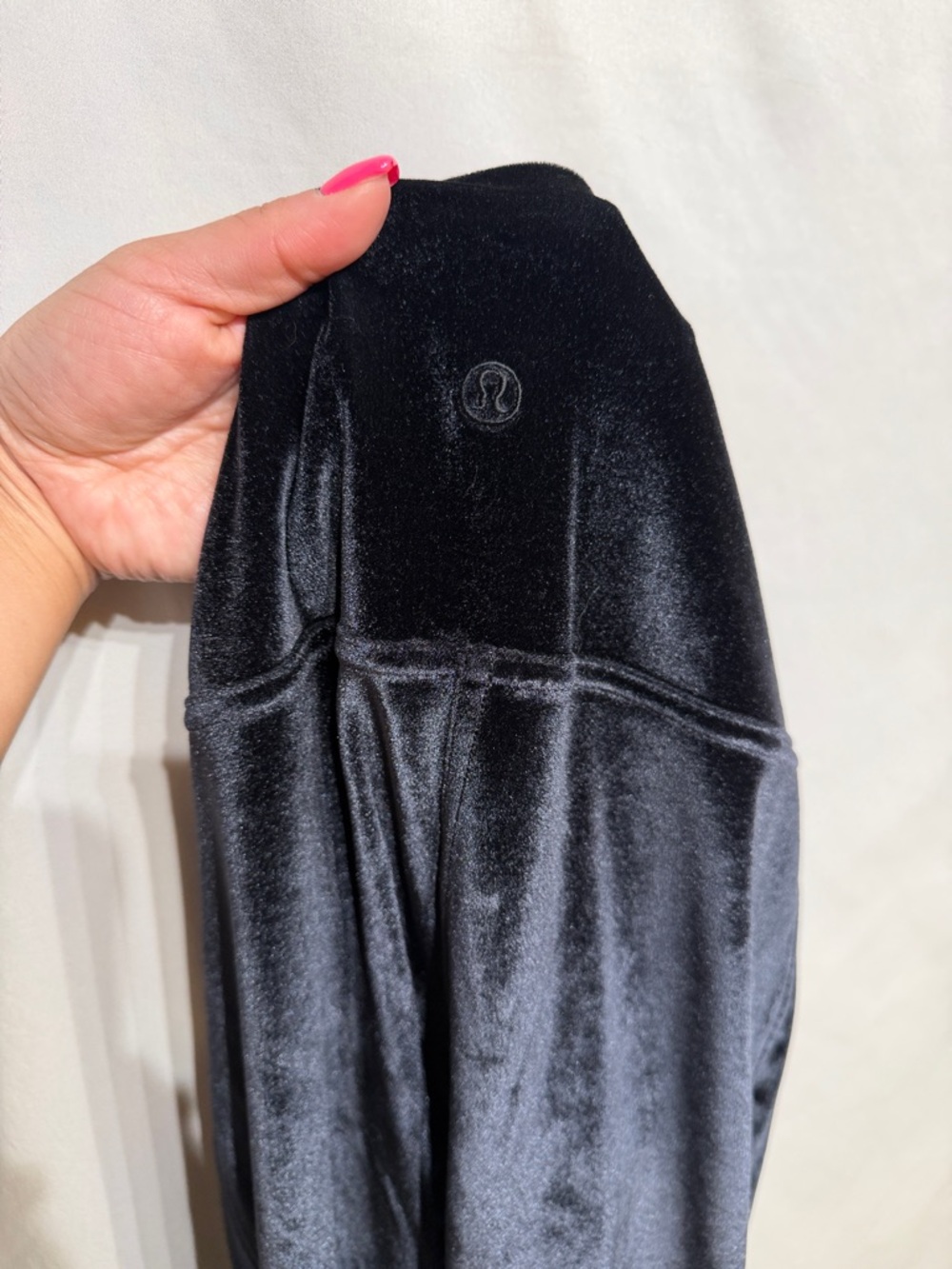 Lululemon Wunder Lounge High-Rise Tight 28" *Velvet Black Leggings Size 8 - Picture 8 of 9
